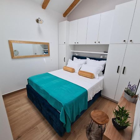 Apartman Bracera Primosten Ngoại thất bức ảnh